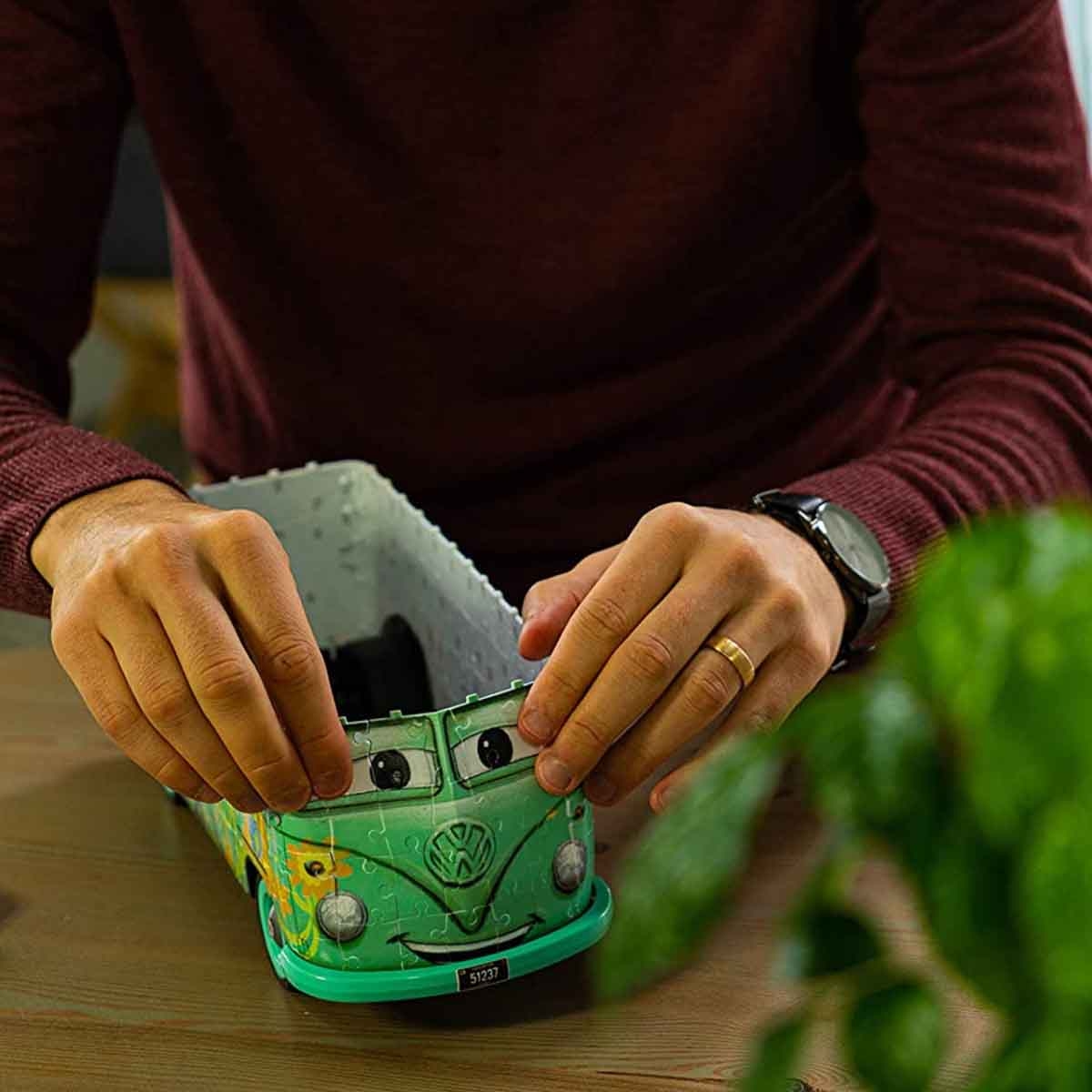 Ravensburger Volkswagen Bus T1 Pixar Cars 3D Puzzle Unisex, 8-10 Years