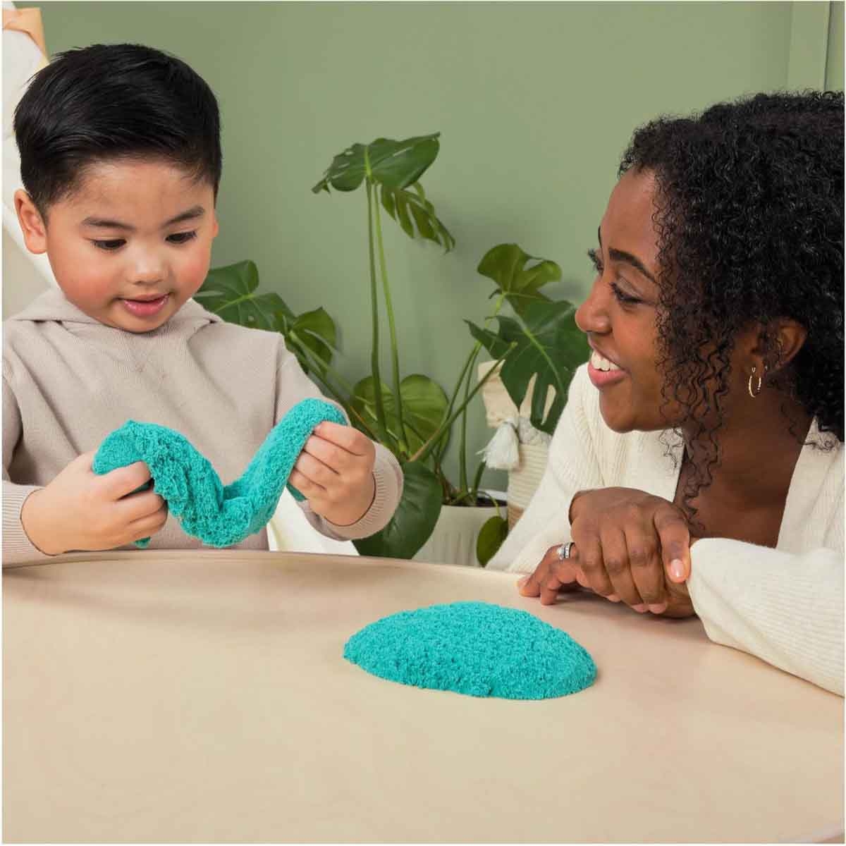 Kinetic Sand Twinkly Teal 2lb All-Natural Shimmering Play Sand Unisex, 3-4 Years