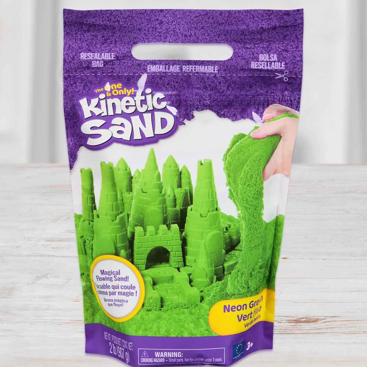 Kinetic Sand 2lb. The Original Moldable Sensory Green Play Sand Unisex, 3-4 Years