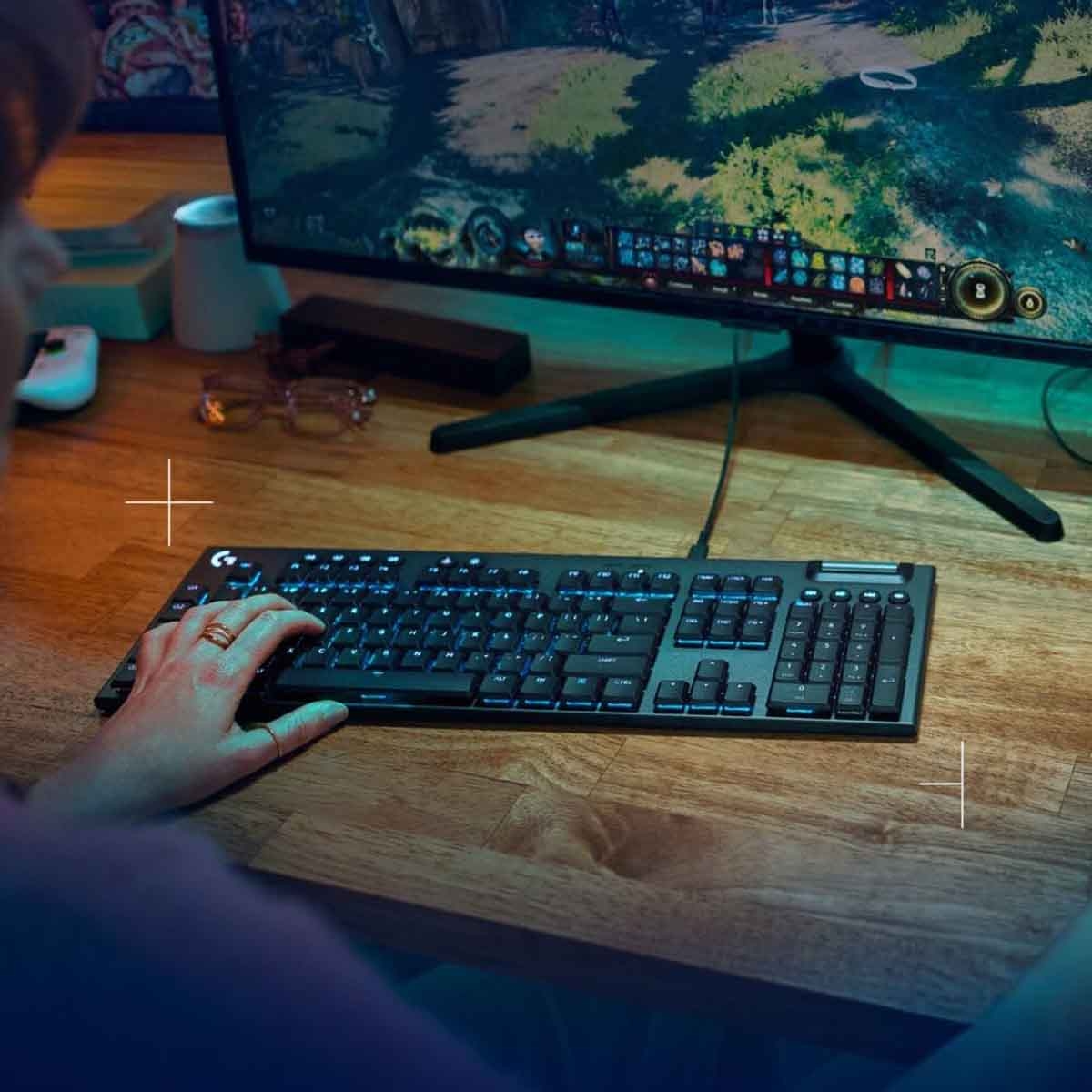 لوجيتك لوحة مفاتيح ألعاب سلكية جي915