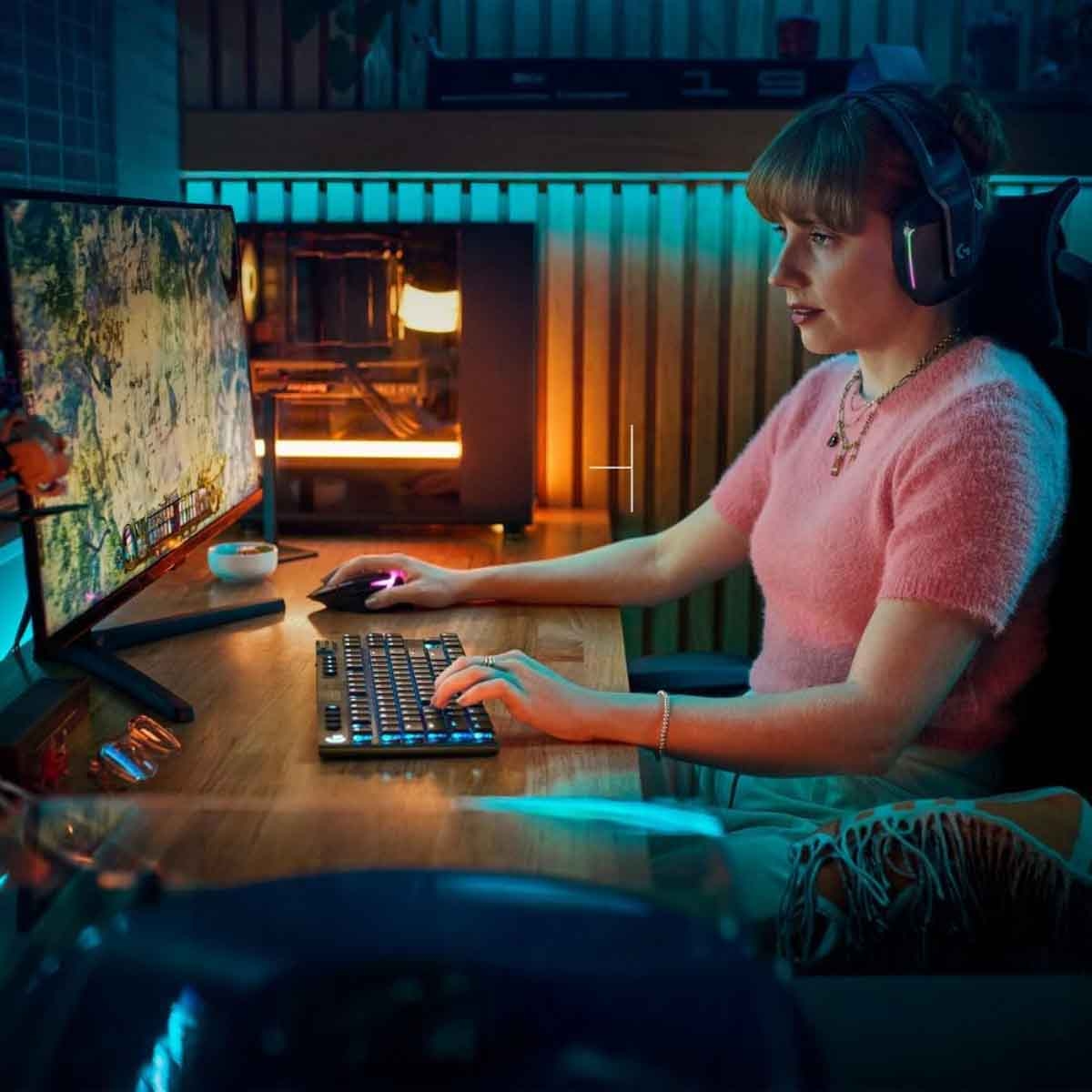 Logitech G915 X Lightspeed TKL Wireless Gaming Keyboard