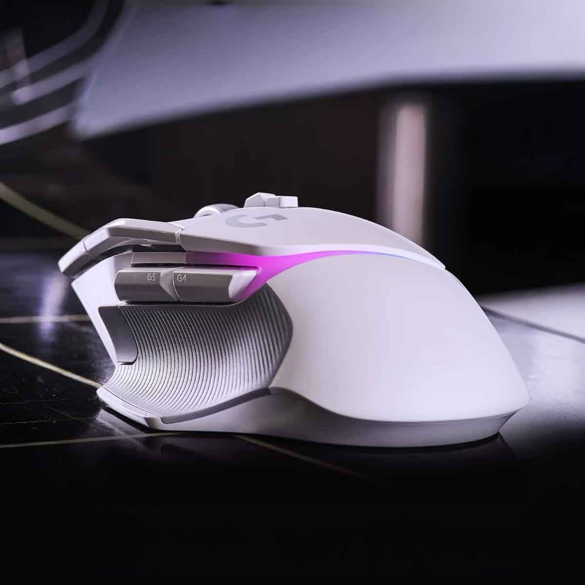 لوجيتك ماوس ألعاب لاسلكي جي502 إكس بلس بتقنية لايت سبيد باللون الأبيض