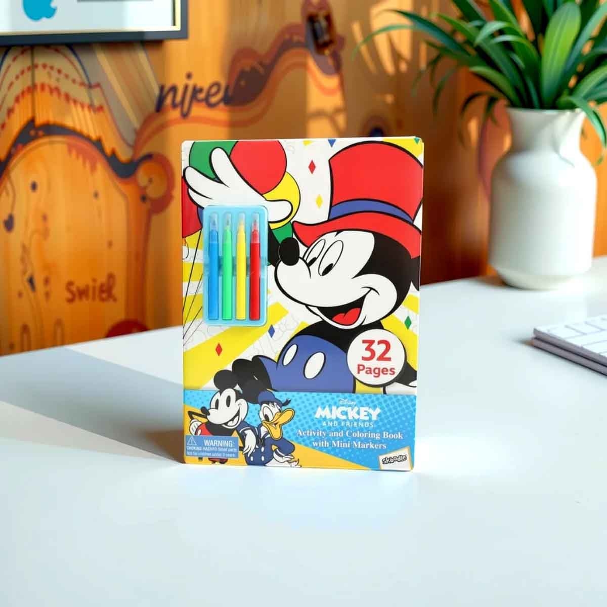 ميكي وأصدقاؤه كتاب نشاطات 32 صفحة مع أقلام ماركر صغيرة للجنسين، عمر 3-4 سنوات