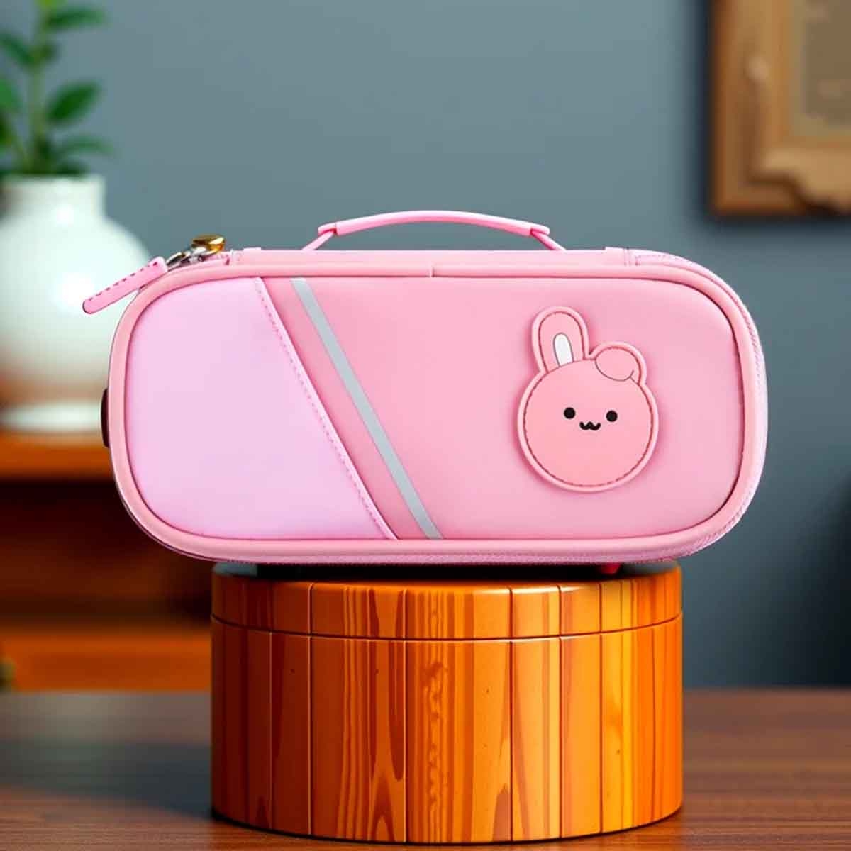 نوهو حافظة أقلام باللون الوردي بتصميم أرنب