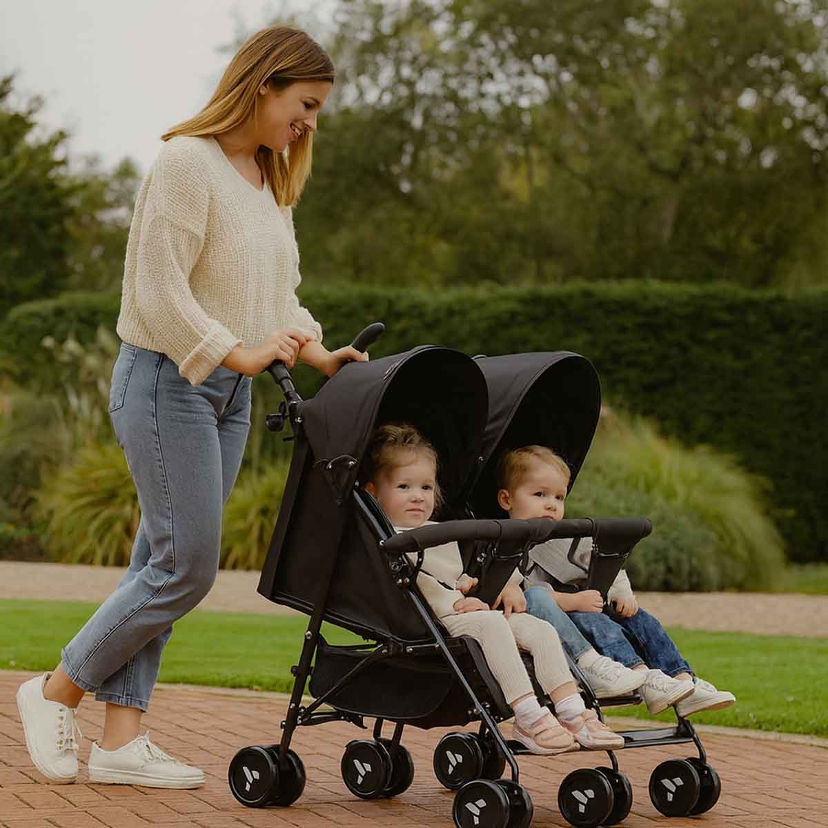 تيكنوم عربة أطفال مزدوجة فيلو باللون الأسود