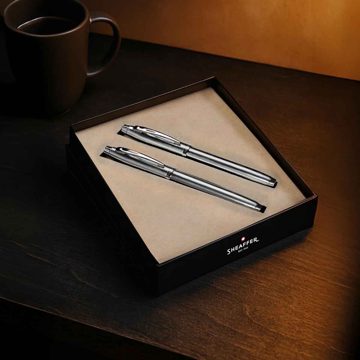 شيفر طقم هدية قلم حبر 100 + قلم حبر سائل