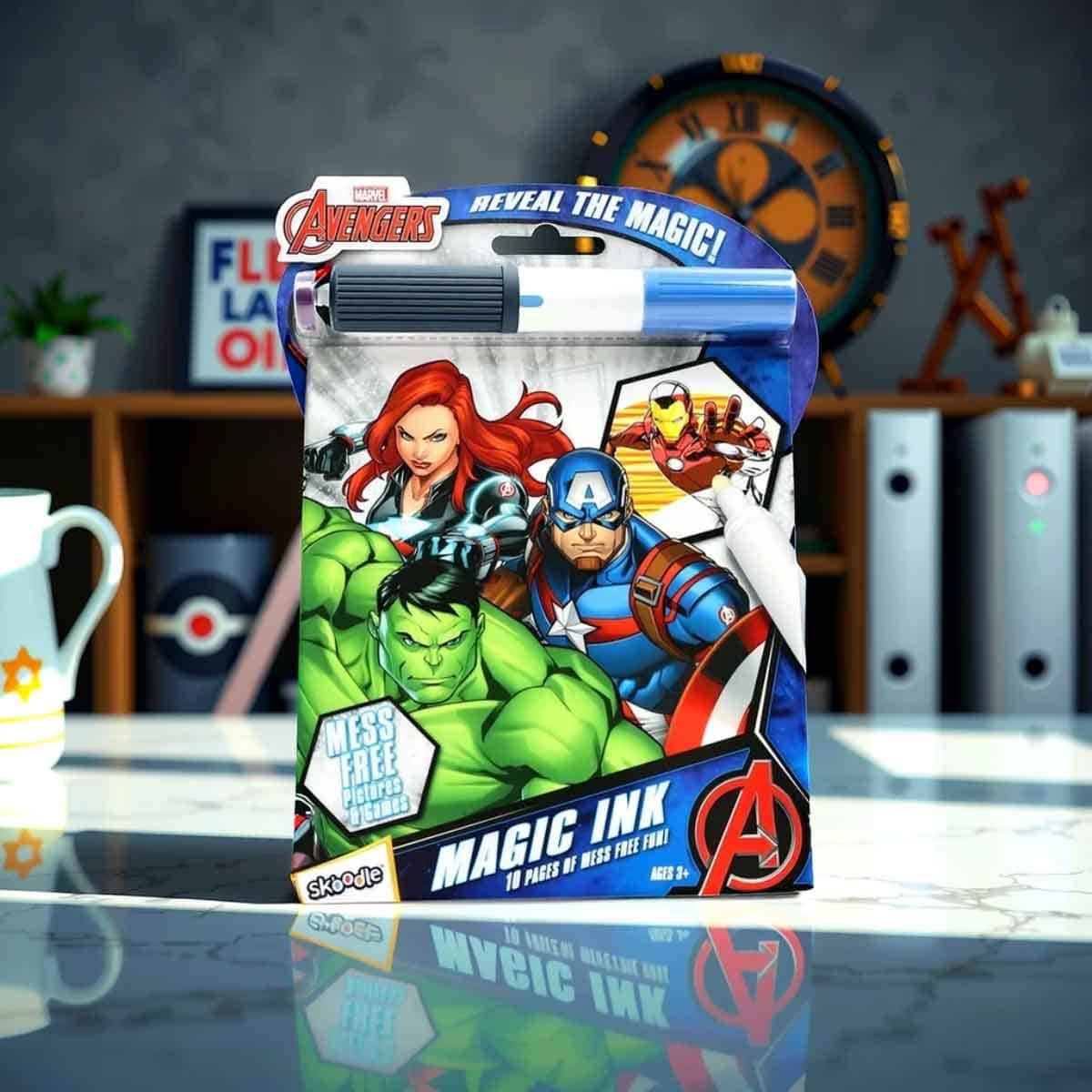 Marvel Avengers 10009-3 Magic Ink Book Unisex, 3-4 Years