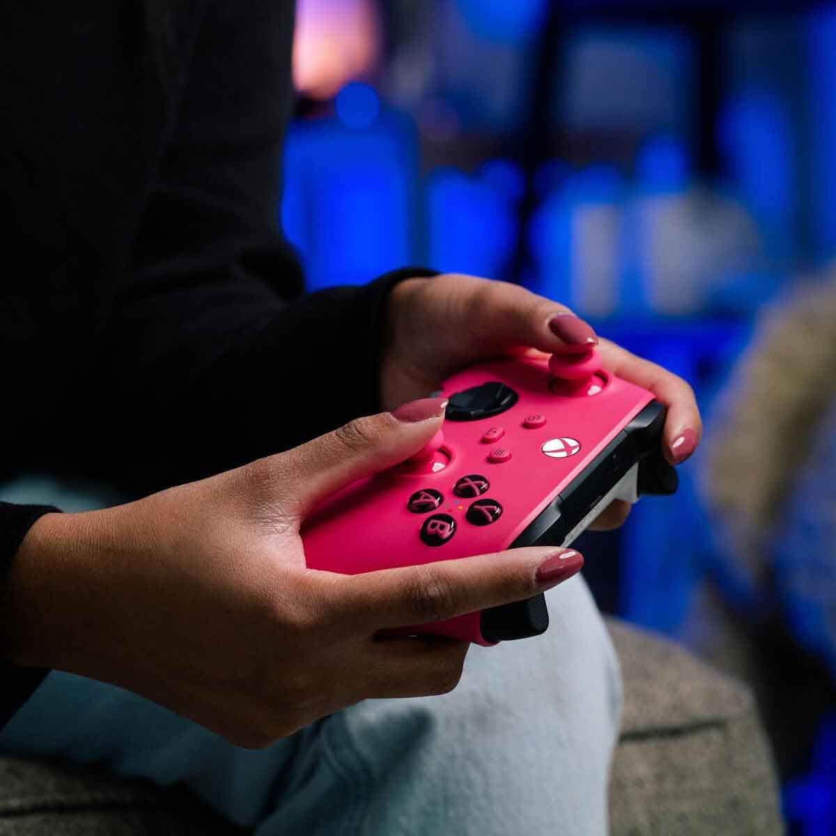 Microsoft Wireless Controller for Xbox Series X/S - Deep Pink
