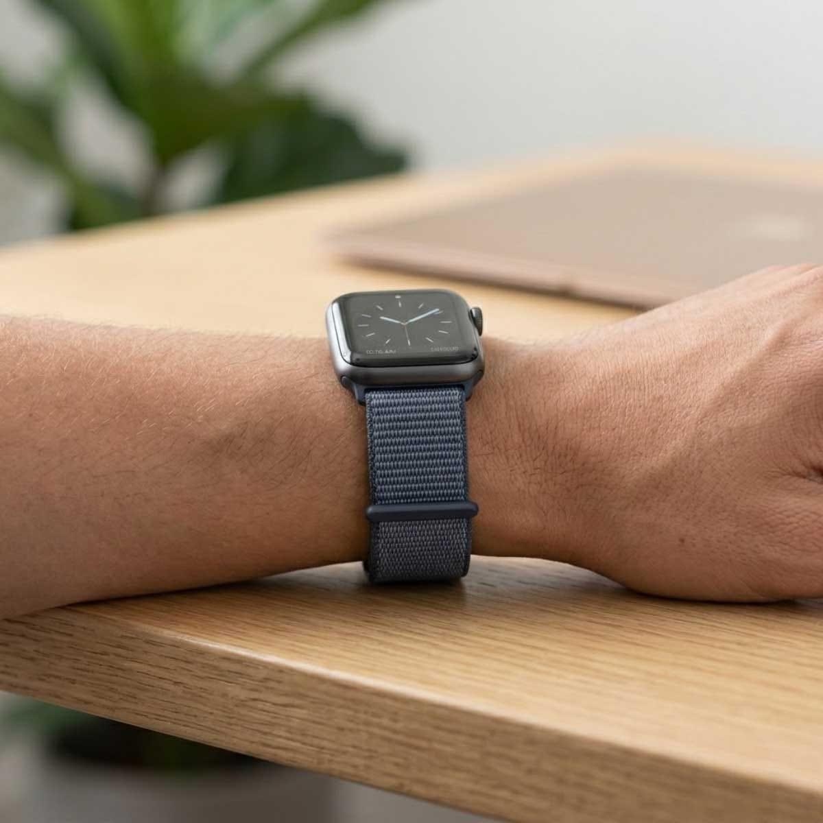 ابل 40mm ازرق أنكور سوار سبورت لوب - مقاس واحد