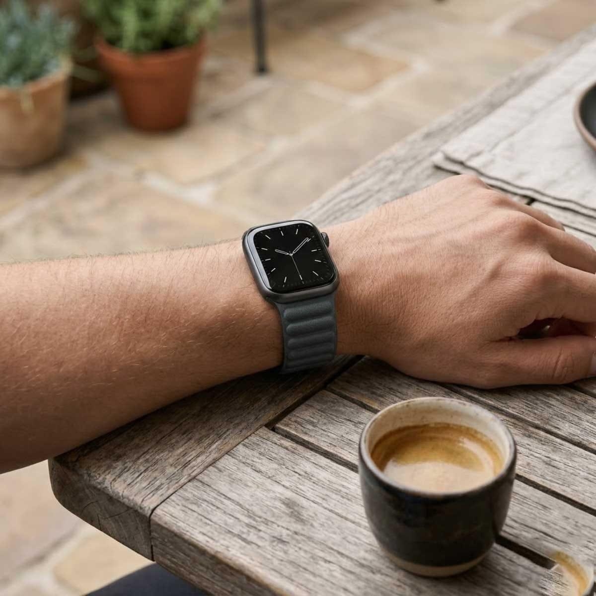 ابل 41mm اخضر ايفرجرين سوار ماجنتك لينك - M/L
