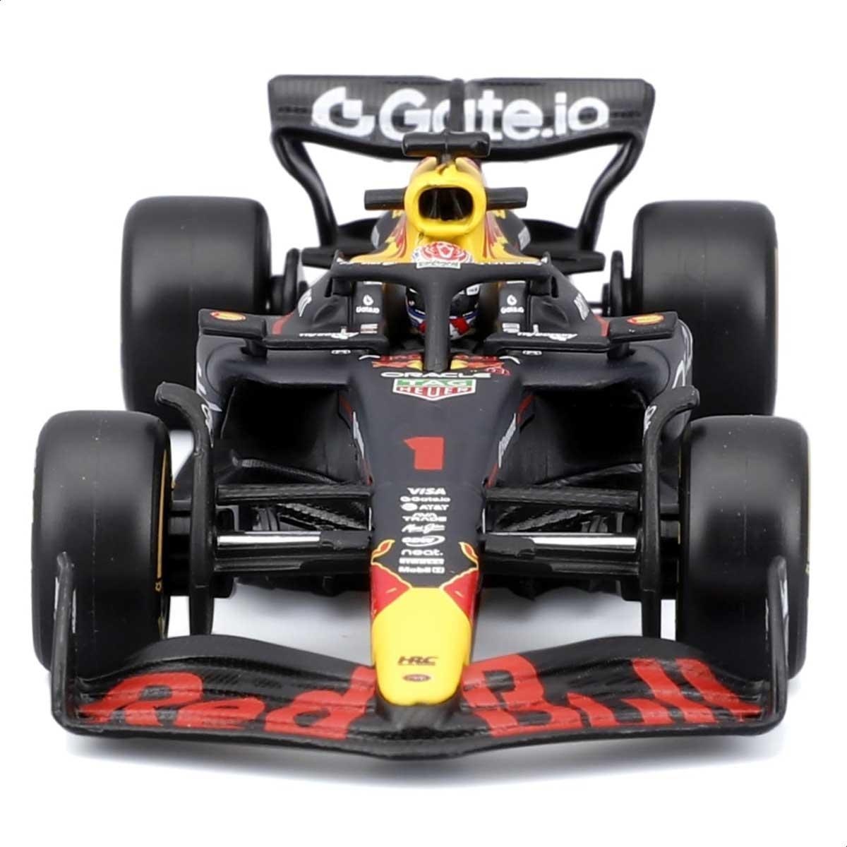 بوراغو سيارة أوراكل ريد بُل ريسينغ RB21 موديل معدن مصبوب بمقياس 1:43 مع خوذة للأولاد، 13+ سنوات