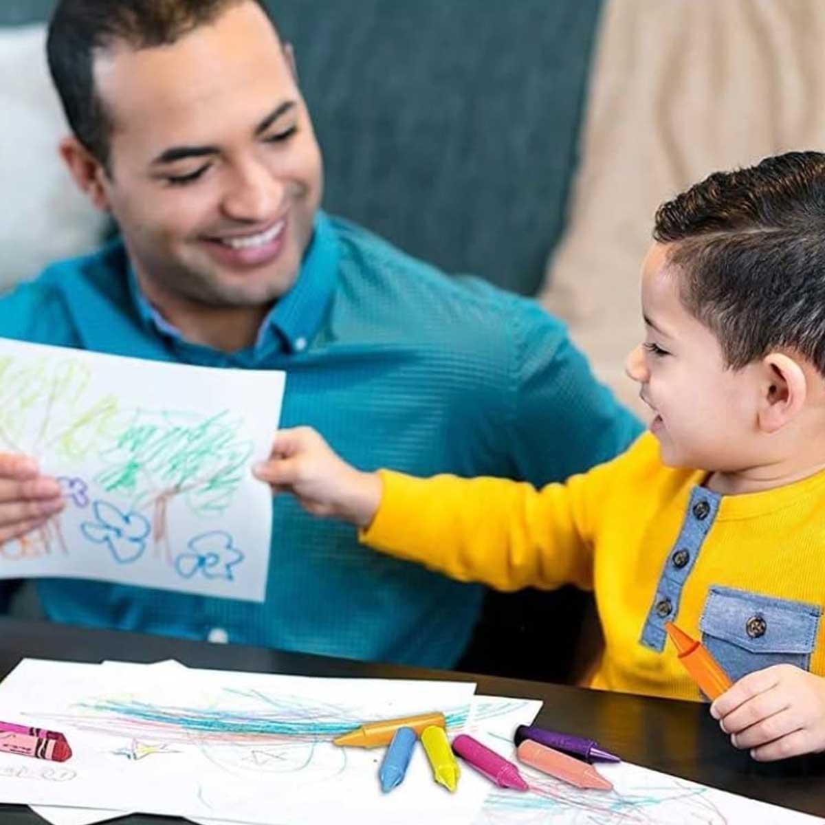 مجموعة أقلام تلوين جامبو من كرايولا مكونة من 24 قطعة، للأطفال الصغار، من عمر 0 إلى سنتين