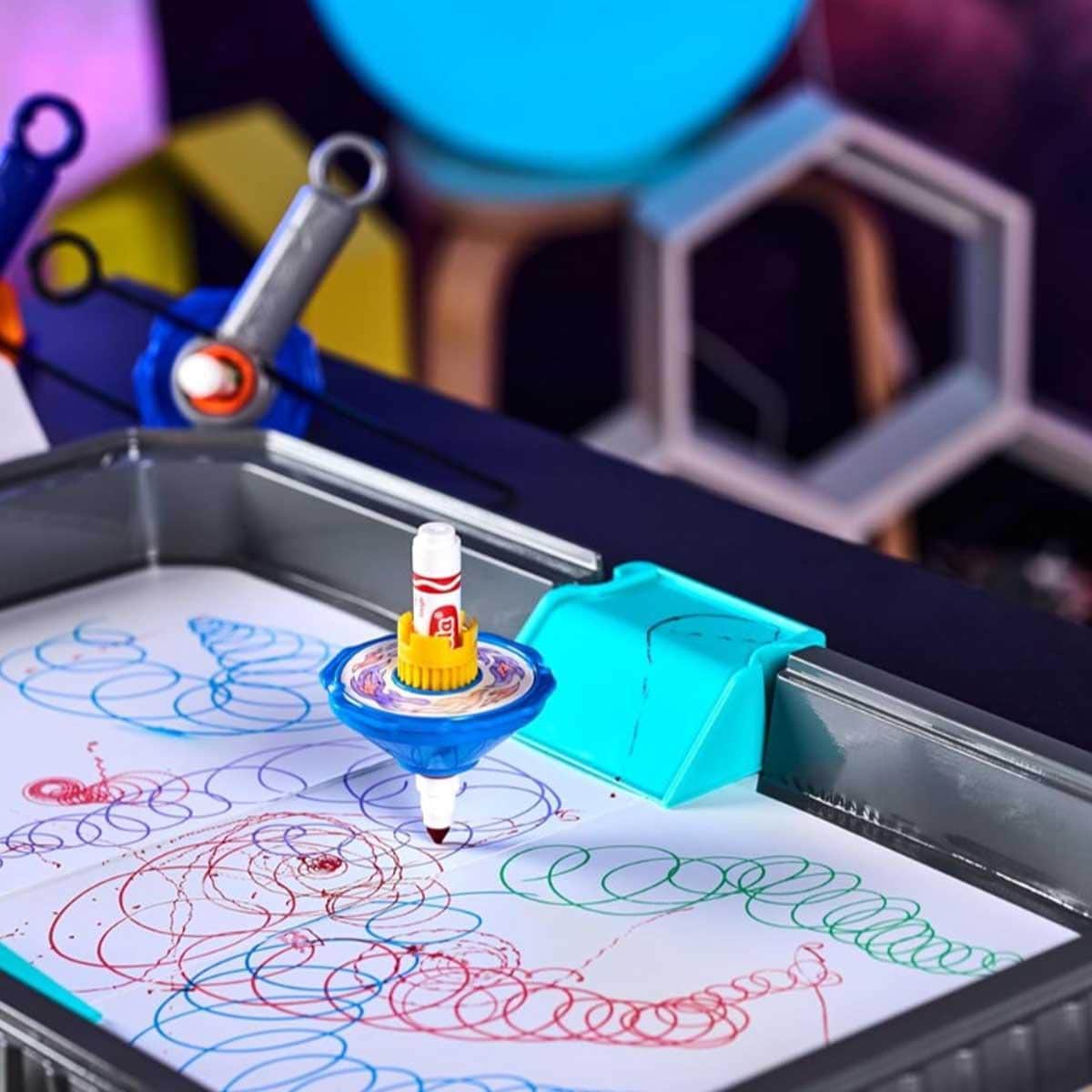 Crayola Colourwhirls Battle Arena Unisex, 6-8 Years