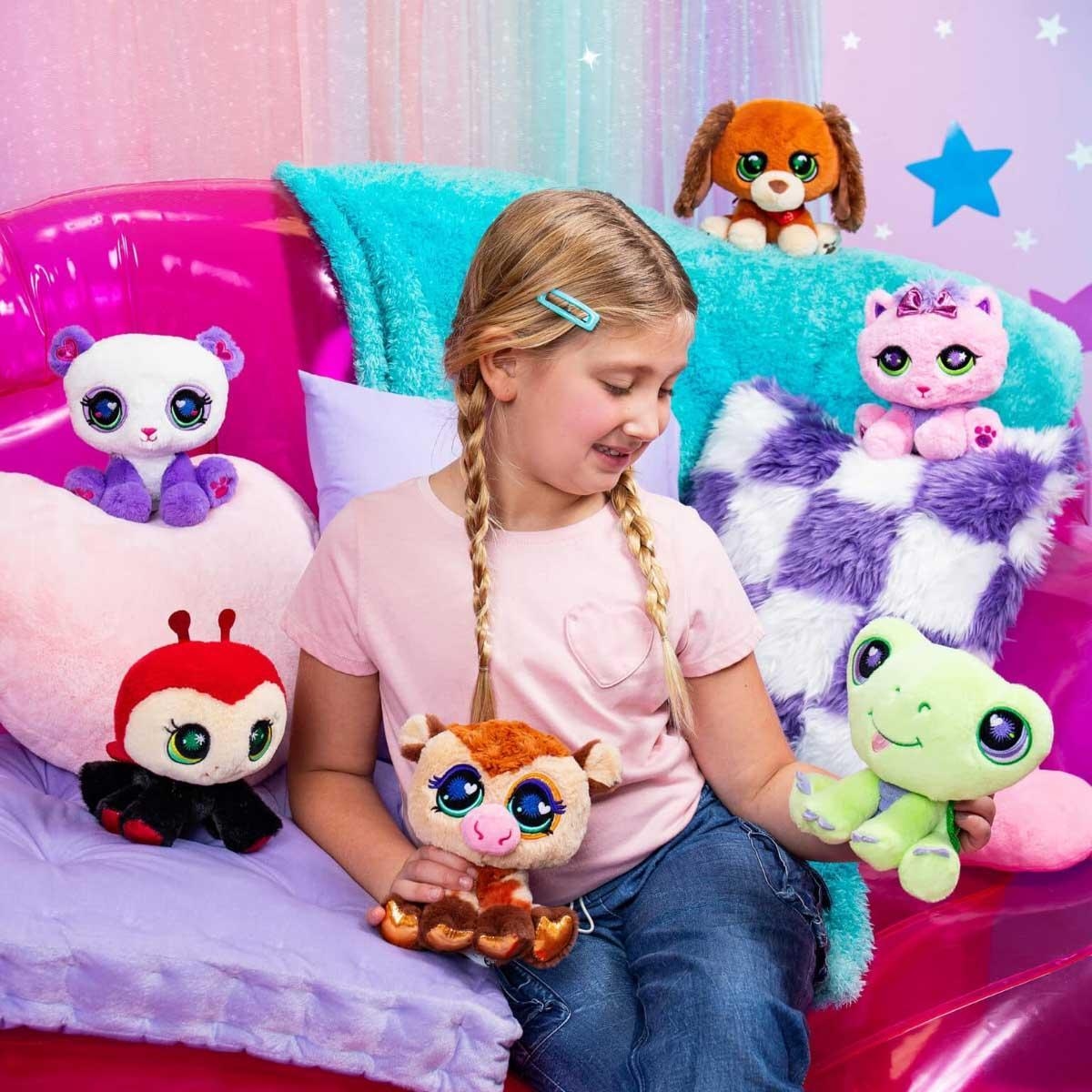 Littlest Pet Shop Cuddle Assorted Plush Pet Toy Girls, 5-7 Years