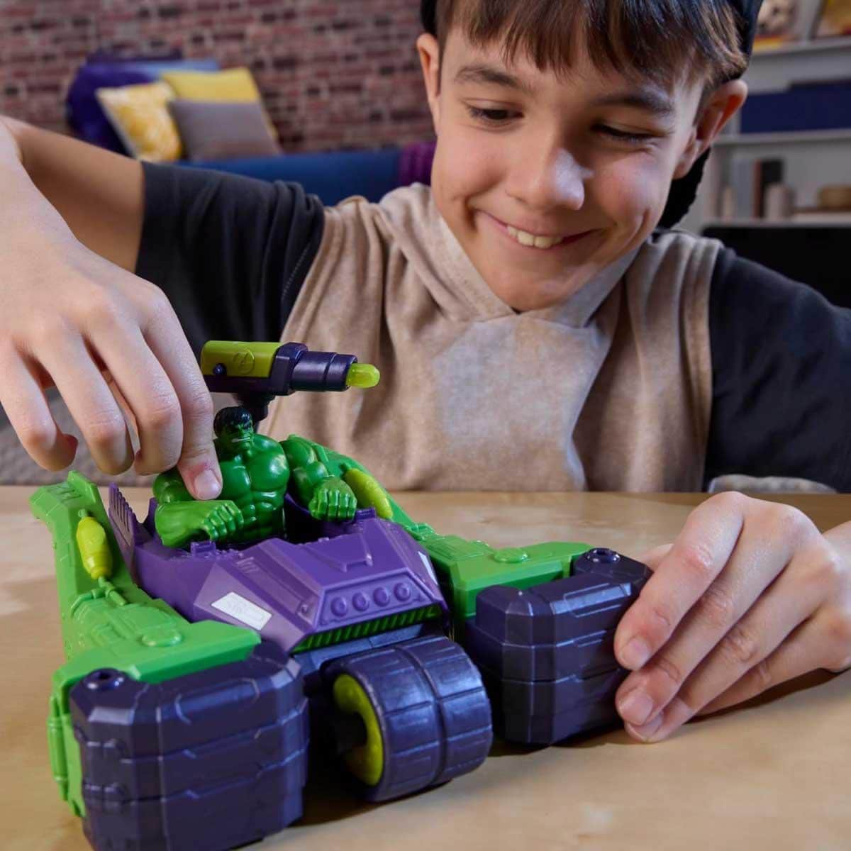 Marvel Avengers 4" Hulk Blast 'N Smash Truck Set Unisex, 5-7 Years
