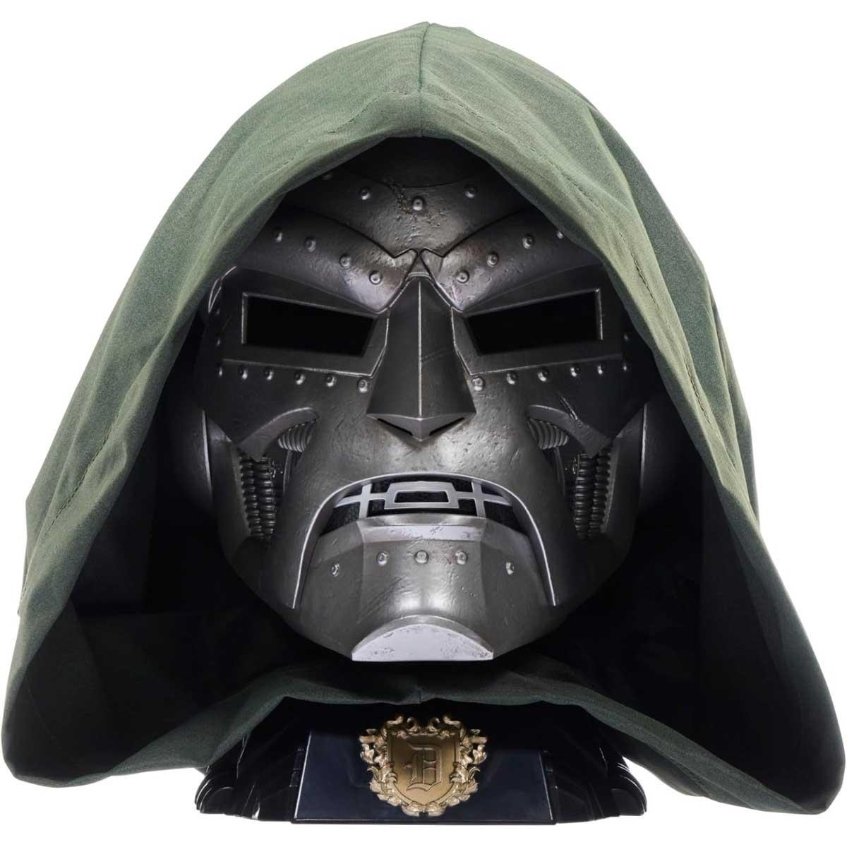 Marvel Fantastic Four Legends Series Doctor Doom Premium Roleplay Helmet Unisex, 13+ Years