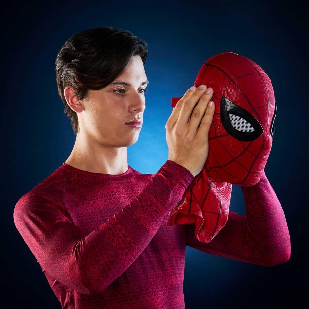 Marvel Legends Series Spider-Man Homecoming Electronic Expressive Mask Unisex, 13+ Years