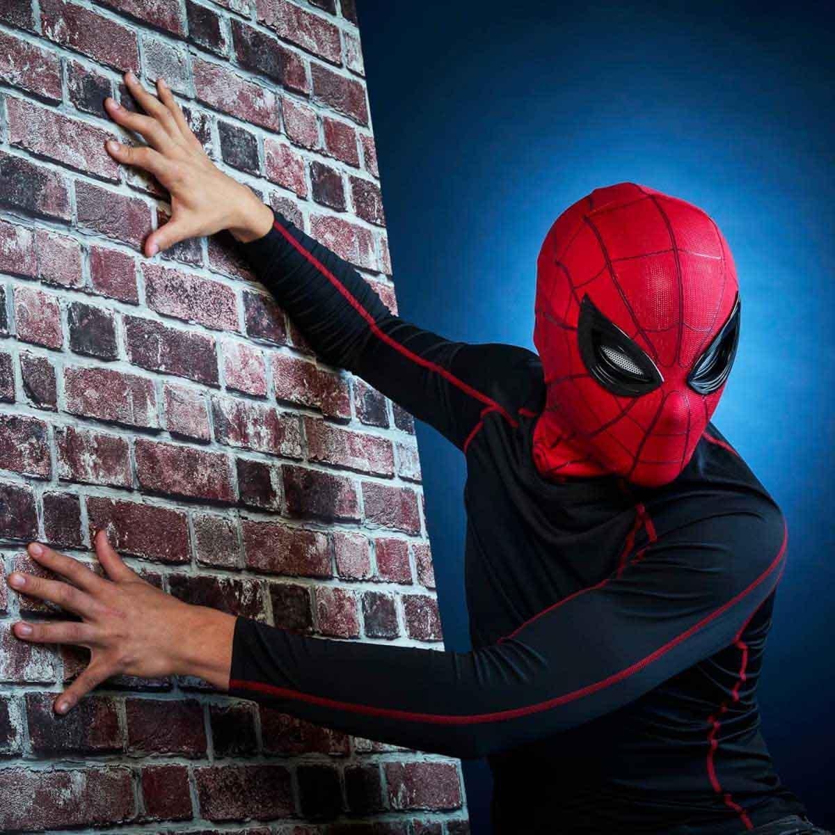 Marvel Legends Series Spider-Man Homecoming Electronic Expressive Mask Unisex, 13+ Years