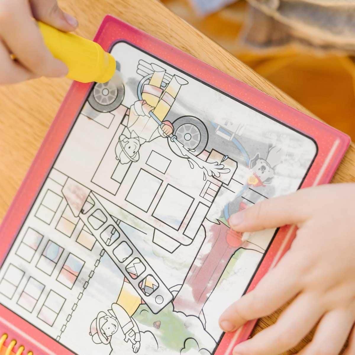 Melissa & Doug Vehicles Reusable Water-Reveal Activity Pad Unisex, 3-4 Years