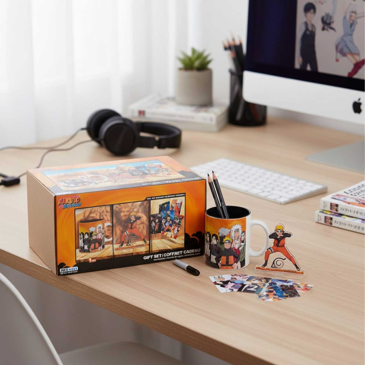 ABYstyle 320ml Naruto Shippuden Mug & Acrylic Stand & Postcards Gift Set