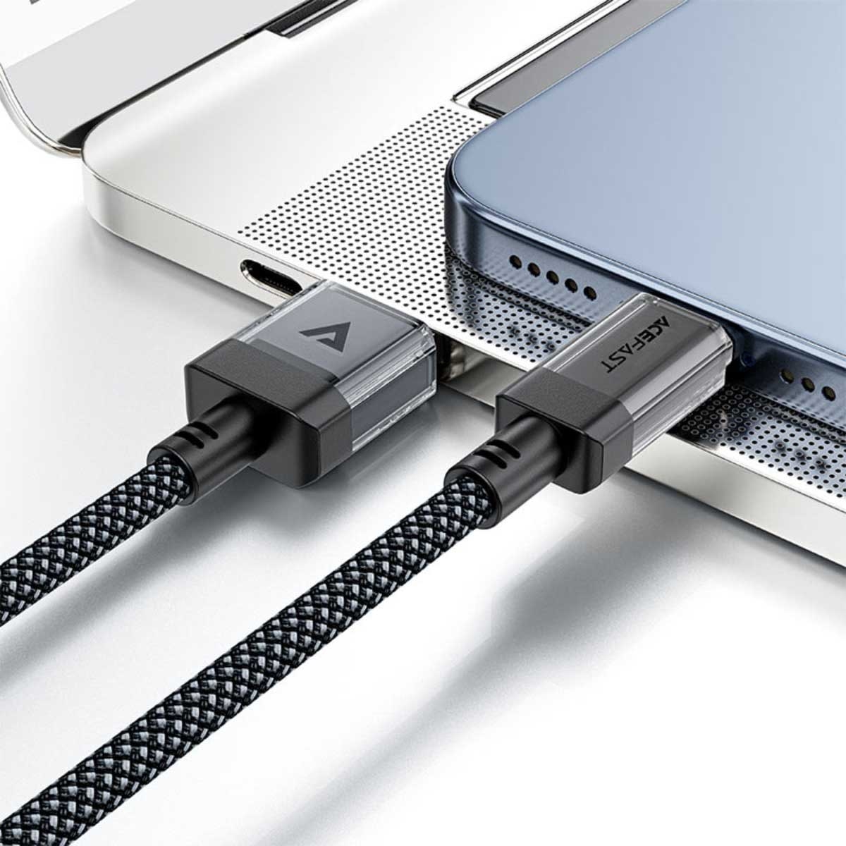ايسفاست C12-04 كابل شفاف USB-A إلى USB-C - أسود