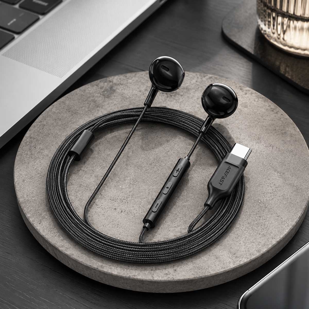 ايسفاست L2 سماعات أذن سلكية بمنفذ USB-C - أسود