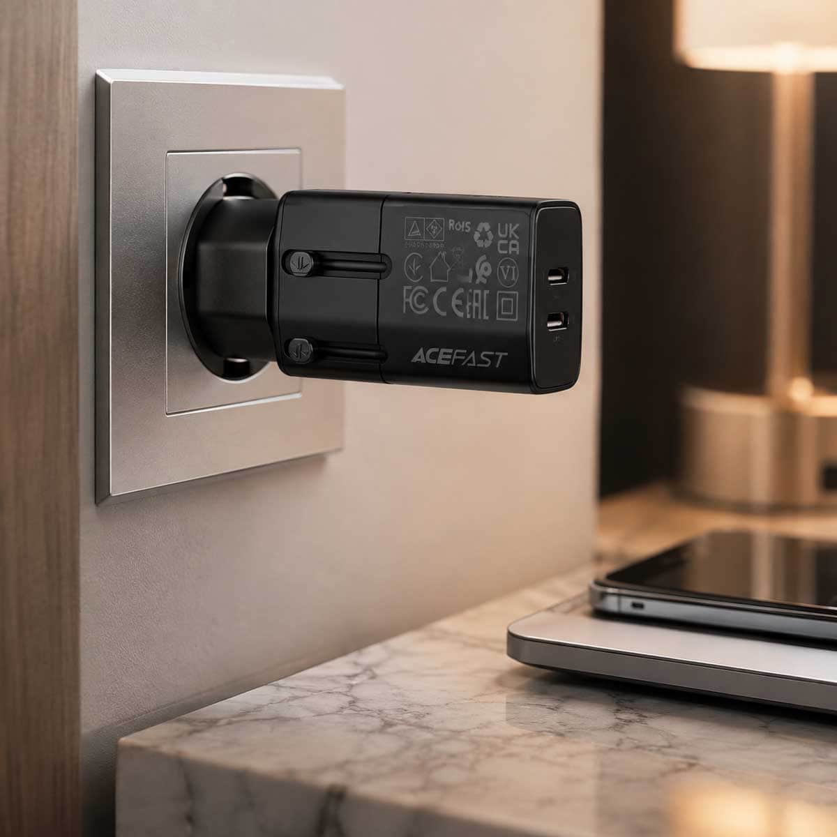 Acefast Black Z7 30W GaN Mini Charger