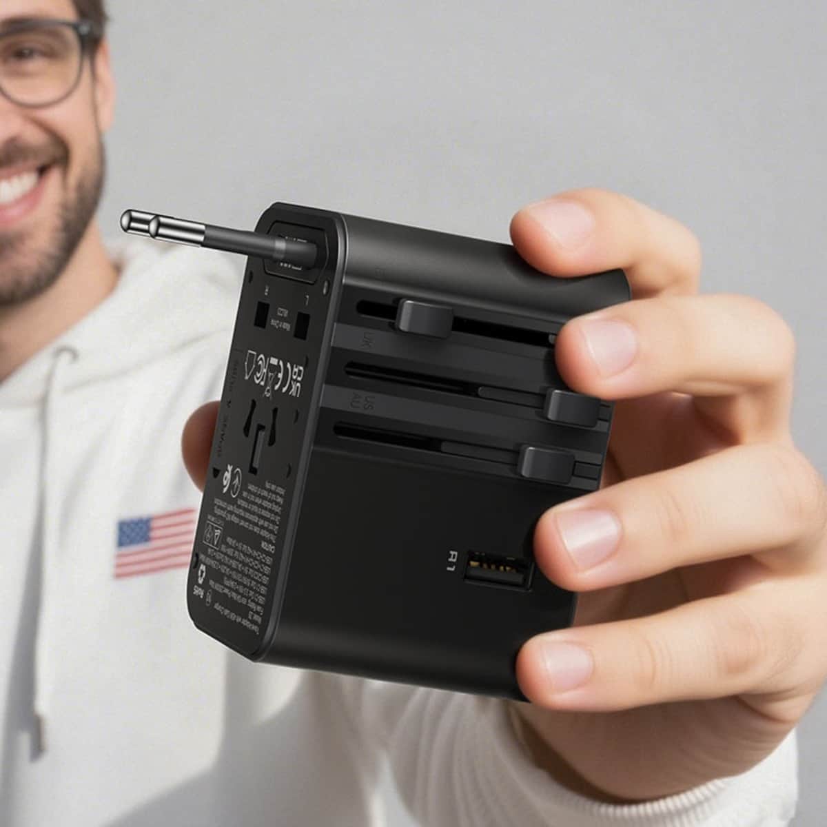 Acefast Black Z8 45W 5-Port 3C2A GaN Universal Adapter