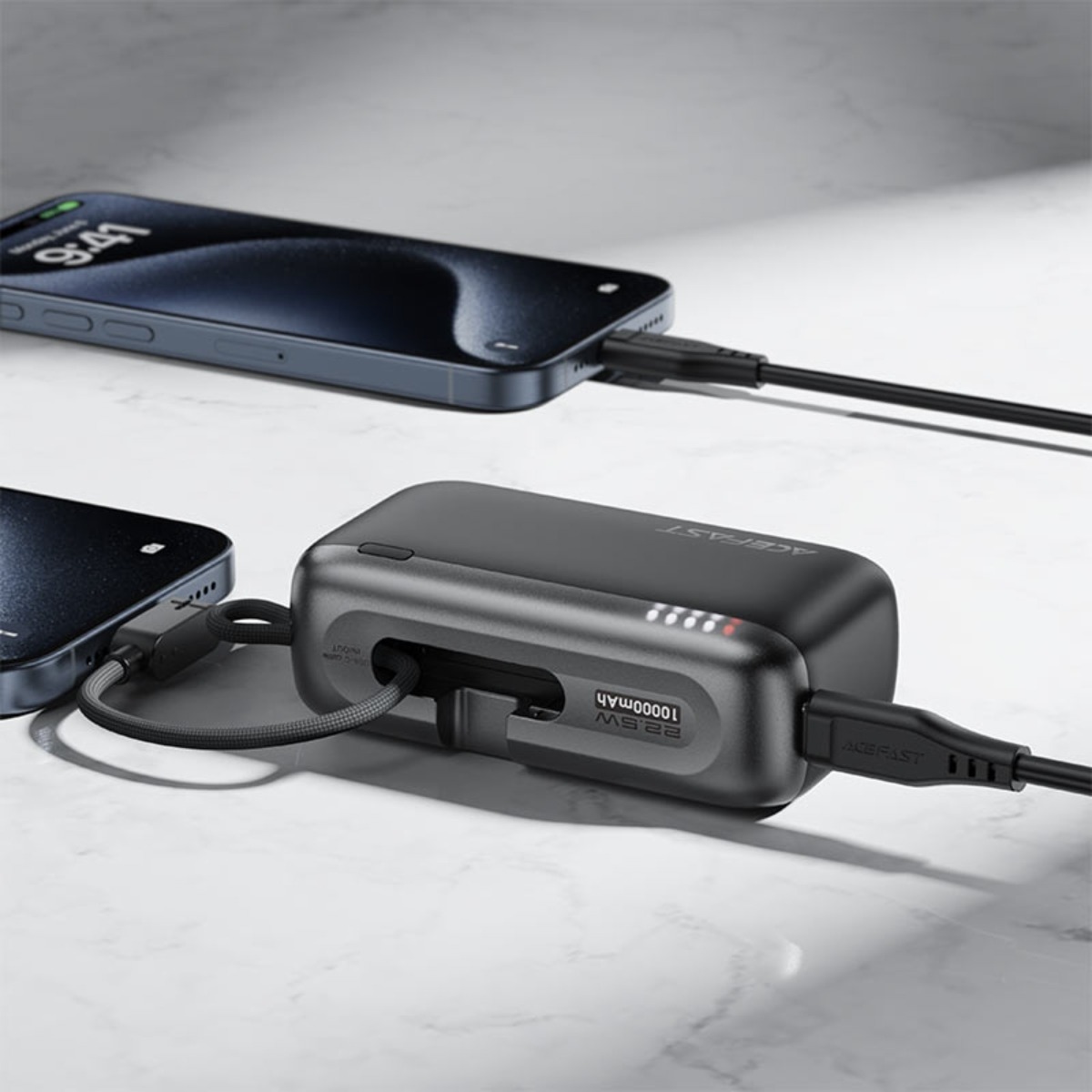 ايسفاست M27 باور بانك بسعة 10000mAh وقدرة 22.5W مع كابل قابل للسحب