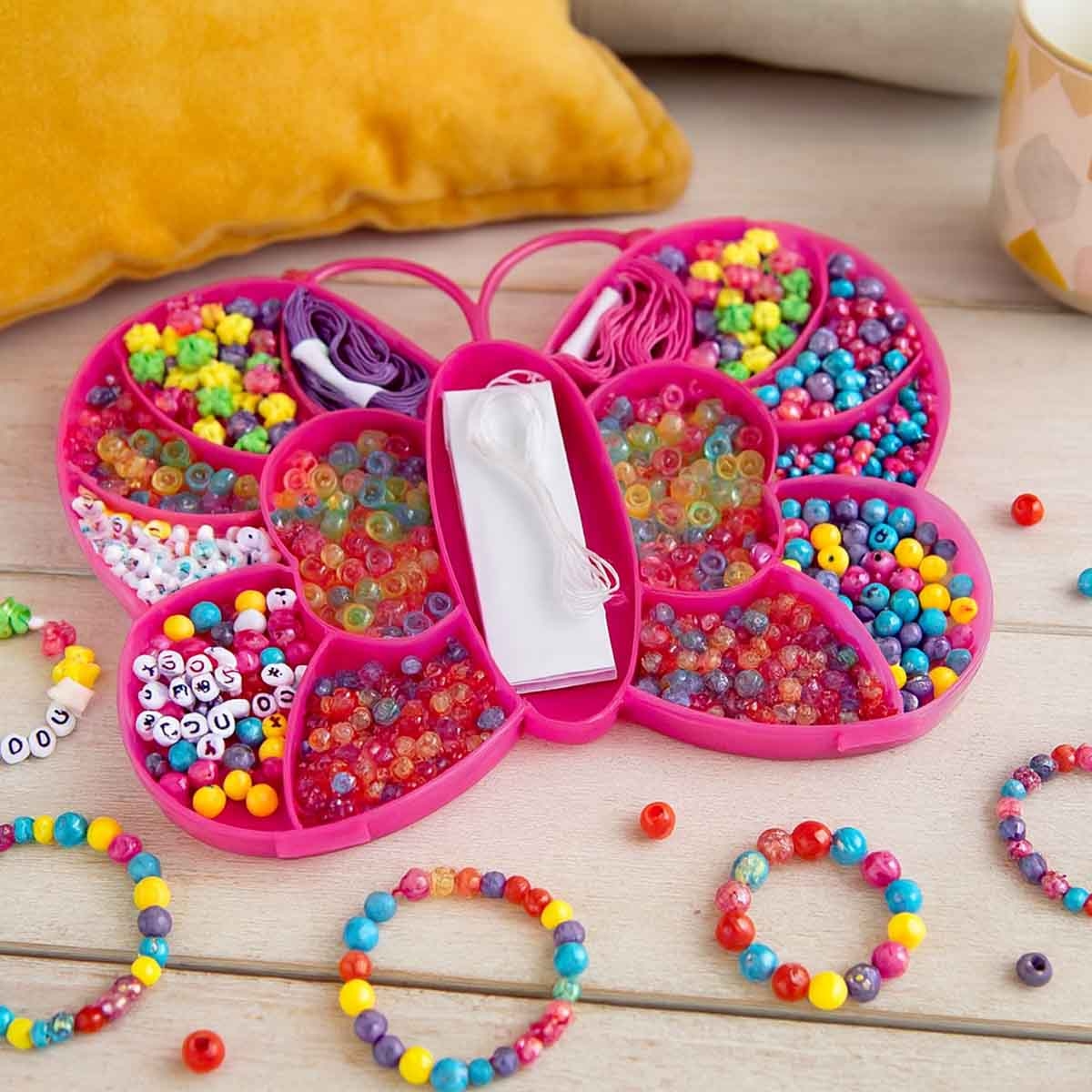 أدو أوت تو إمبريس علبة خرز فراشة متنوعة للجنسين، عمر 5-7 سنوات