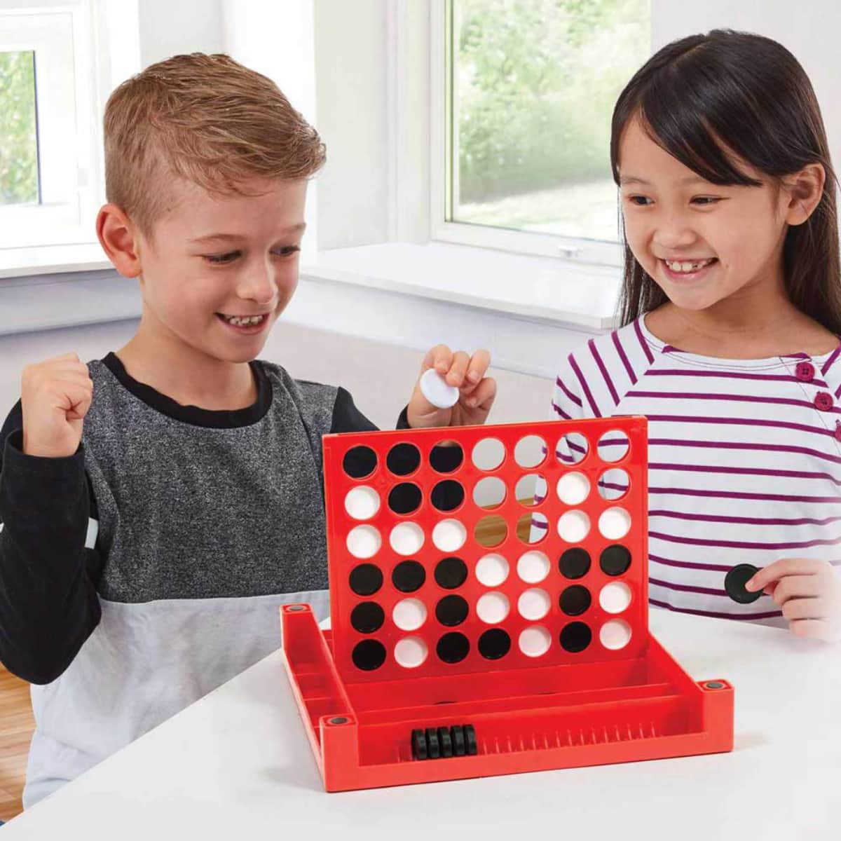 Ambassador 4-in-a-Row & Snakes and Ladders Combo Game Unisex, 5-7 Years