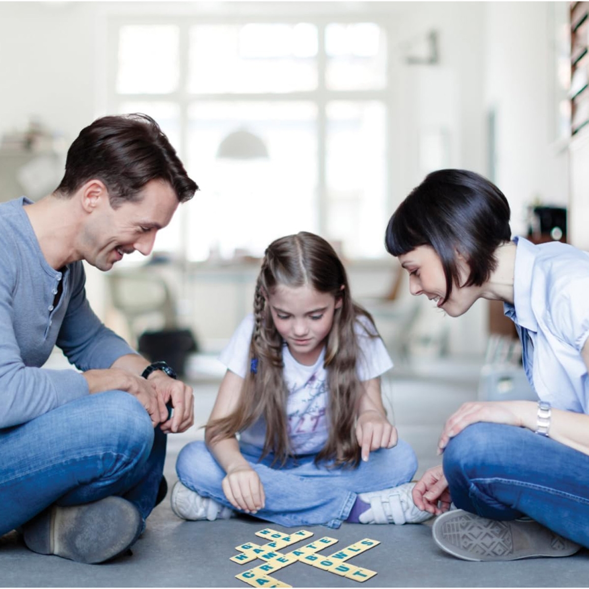 أمباسادور ألعاب جراب آند جو! تحدي تكوين الكلمات لعبة سفرية للجنسين، 5-7 سنوات