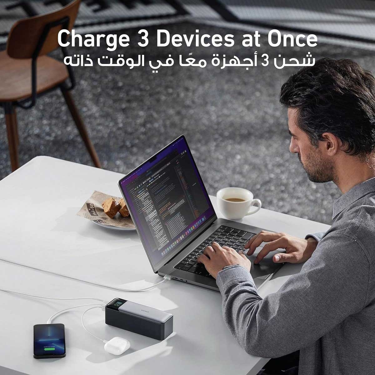 أنكر أسود باور بانك 737 بسعة 24000mAh وقدرة 140 واط