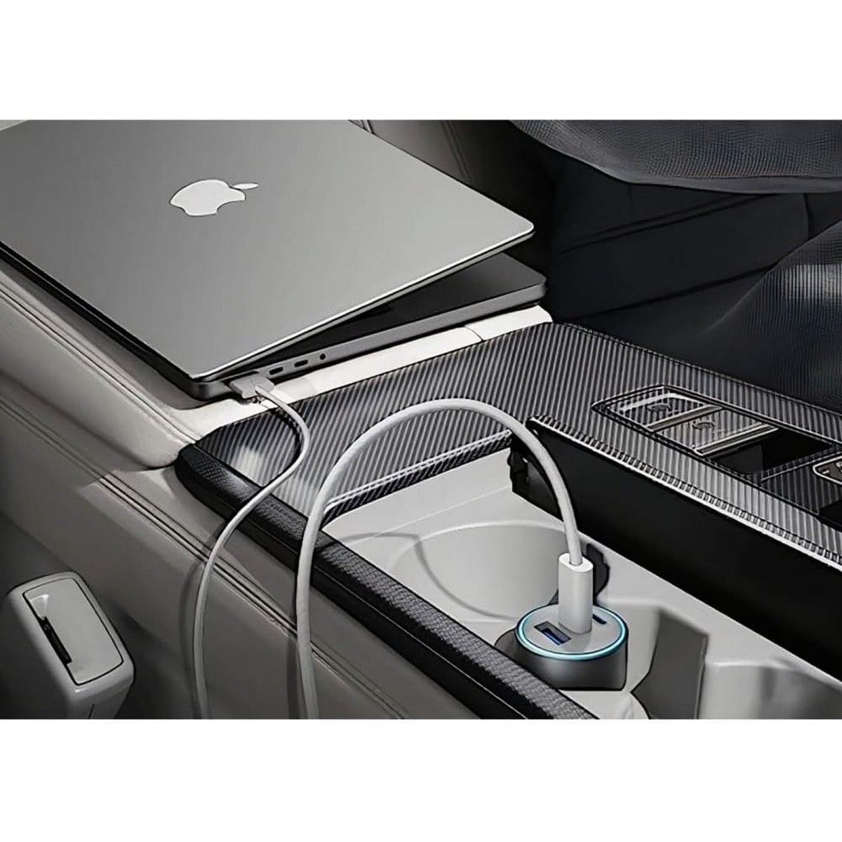 أنكر رمادي شاحن سيارة 336 بقدرة 67 واط مع 3 منافذ USB-C وUSB-A