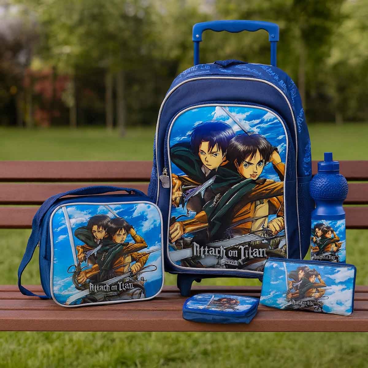 أتاك أون تايتن مجموعة حقيبة ترولي مقاس 18 انش مع حقيبة غداء ومقلمة وزجاجة مياه وصندوق طعام للأولاد من عمر 5-7 سنوات