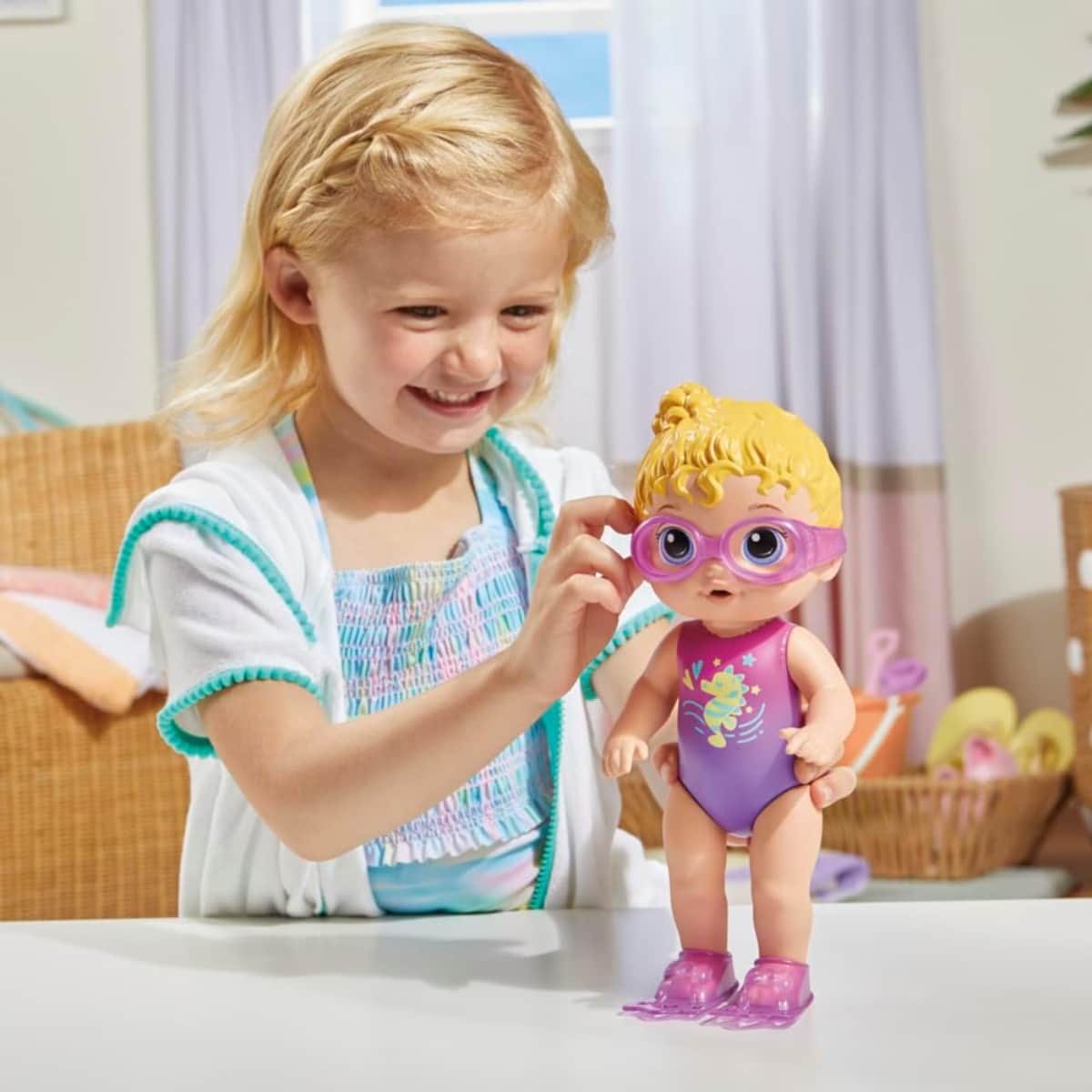Baby Alive 10″ Sunny Swimmer Baby Doll Unisex, 3-4 Years
