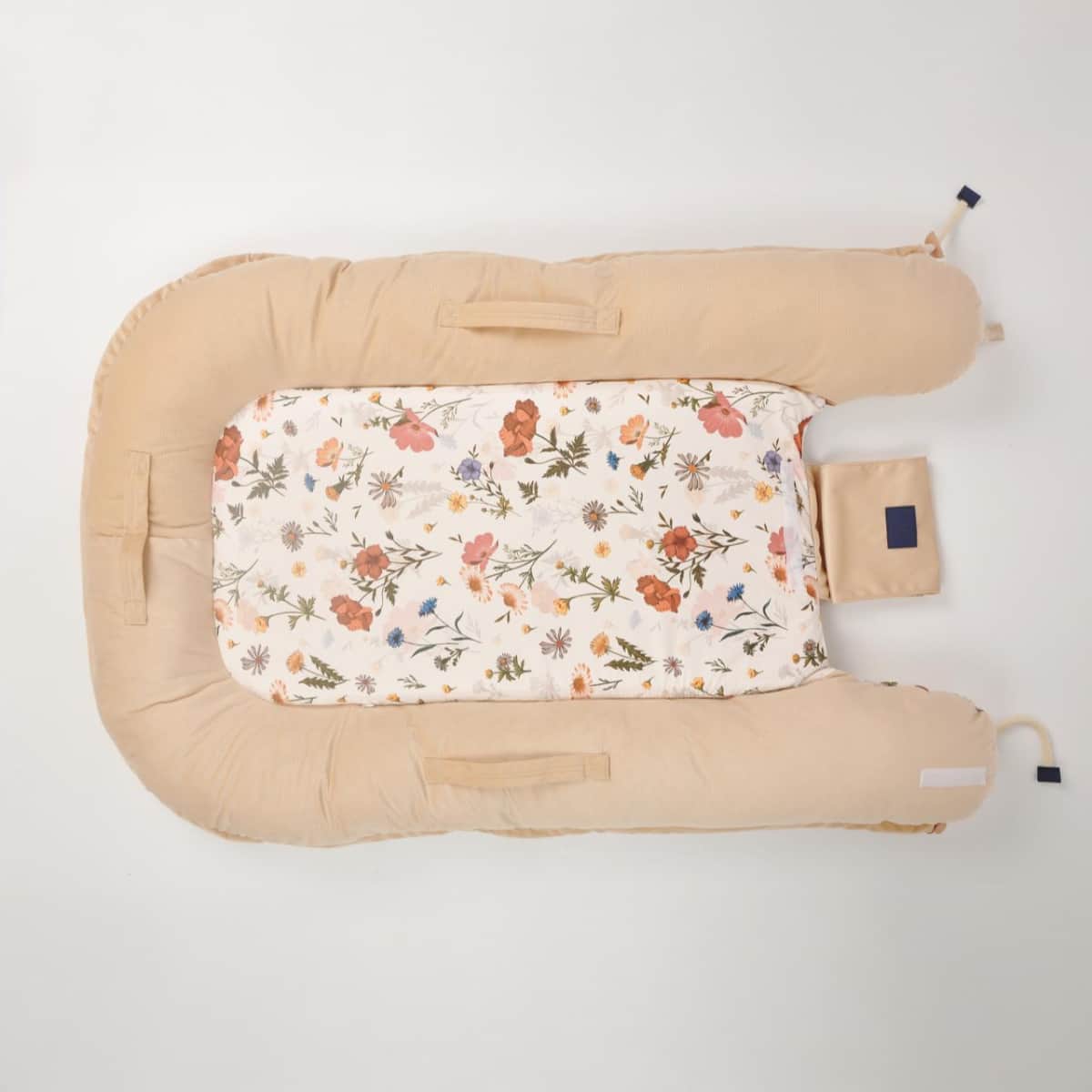 Babydream Portable Beige Bassinet and Sleeping Pod Toddler, 0-2 Years