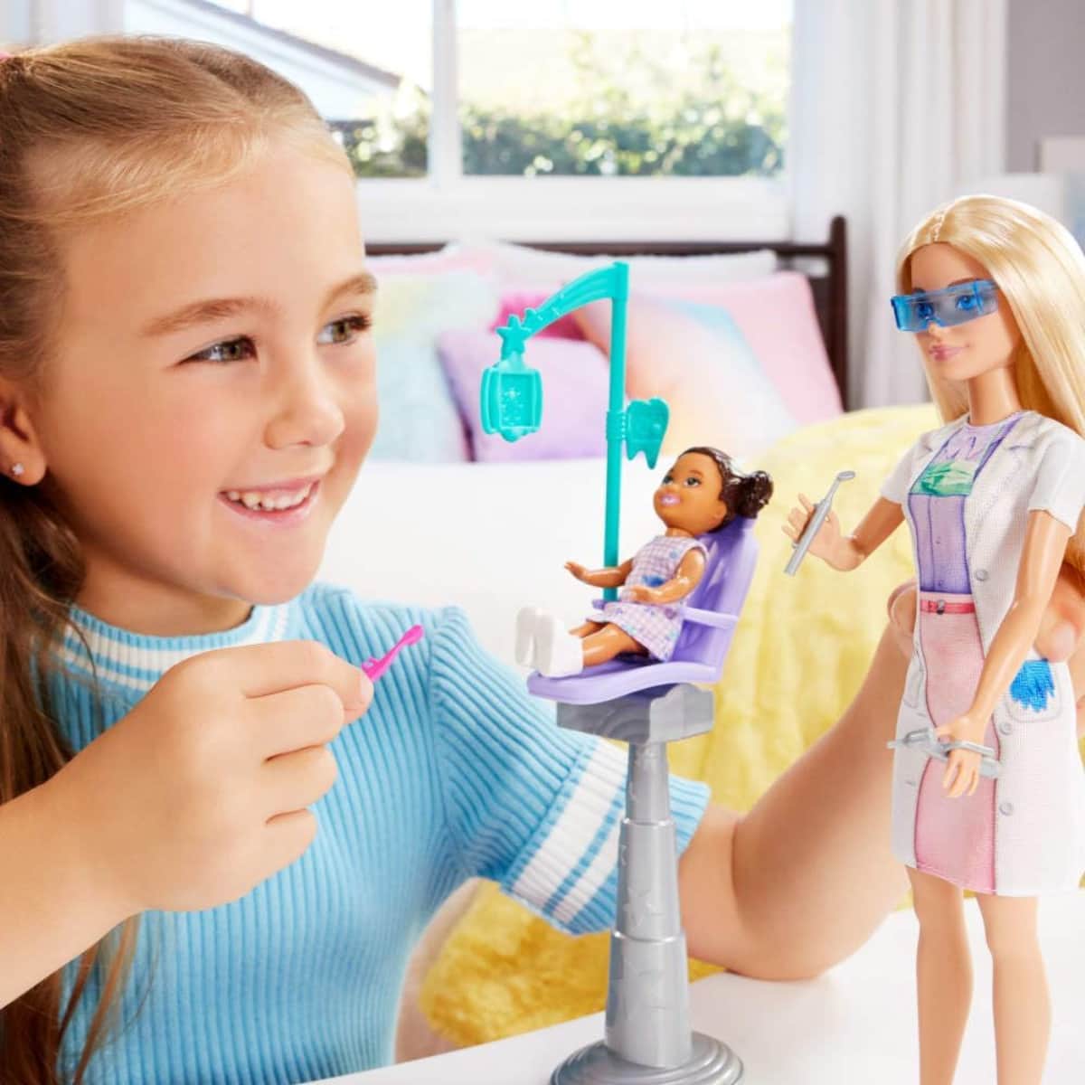 Barbie Blonde Hair Dentist Doll Playset Girls, 3-4 Years