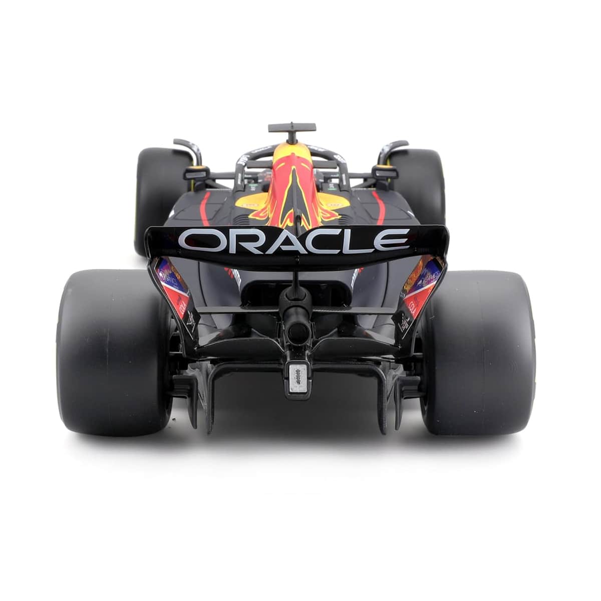 Bburago 1:18 Scale Oracle Red Bull Racing RB19 مع Max Verstappen Diecast Car للجنسين، 13+ سنة