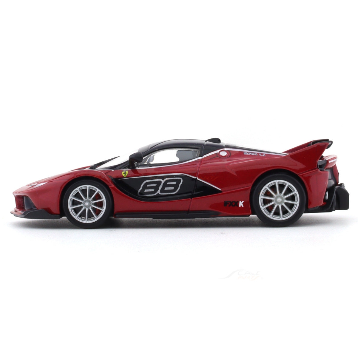 Bburago 1:43 Scale 2017 Ferrari Racing FXX-K EVO Red Diecast Car Boys, 13+ Years