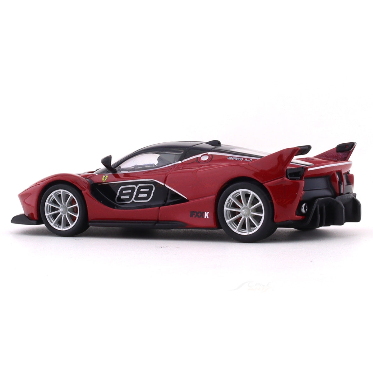 Bburago 1:43 Scale 2017 Ferrari Racing FXX-K EVO Red Diecast Car Boys, 13+ Years