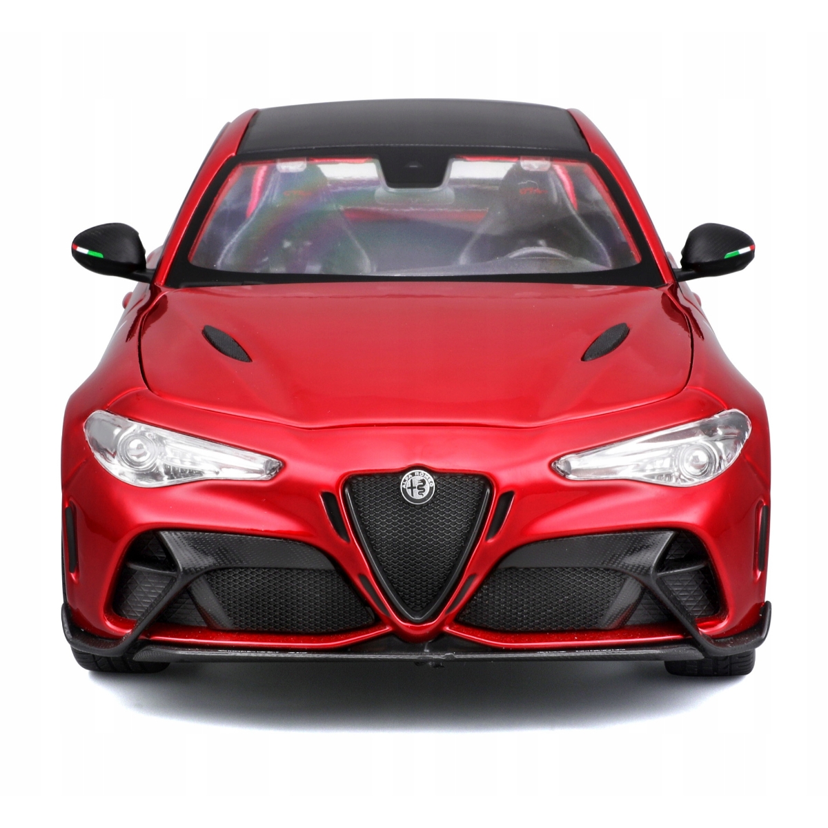 Bburago Alfa Romeo Giulia GTA 1:18 Scale Diecast Car Boys, 13+ Years