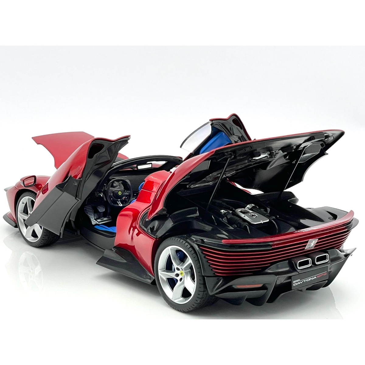 Bburago Daytona SP3 Open Top Ferrari Signature 1:18 Scale Diecast Car Boys, 13+ Years