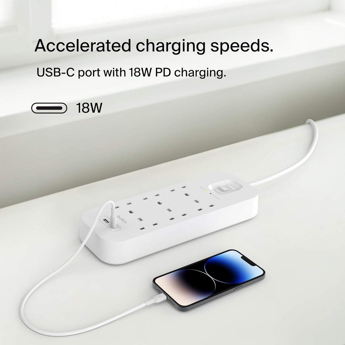بيلكن مشترك كهربائي محمي من ارتفاع التيار بـ 6 منافذ مع USB-C وUSB-A بقدرة 18 واط بطول 2 متر