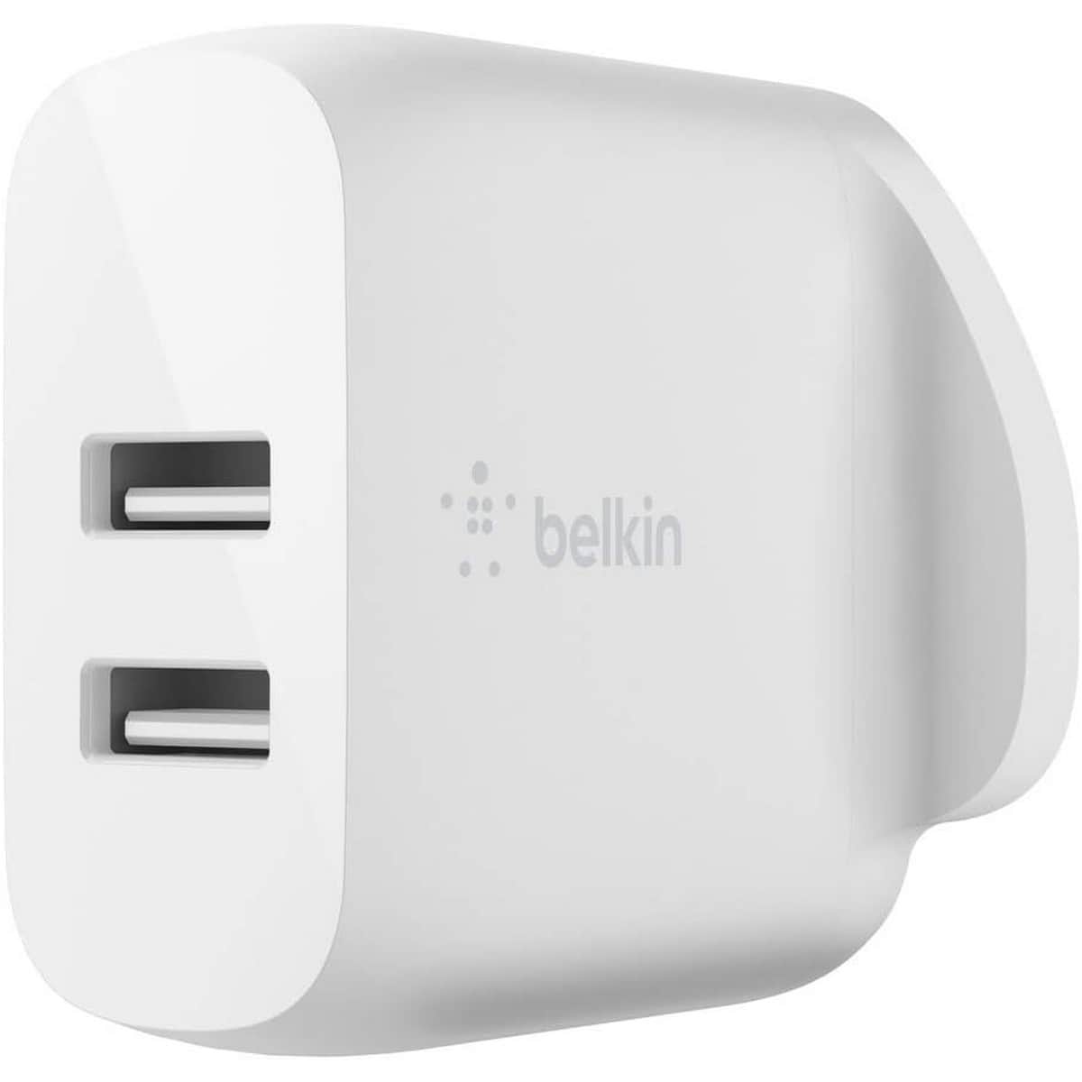 بيلكن أبيض بوست تشارج شاحن حائط USB-A مزدوج المنافذ بقدرة 24 واط مع طقم كابل Lightning بطول 1 متر