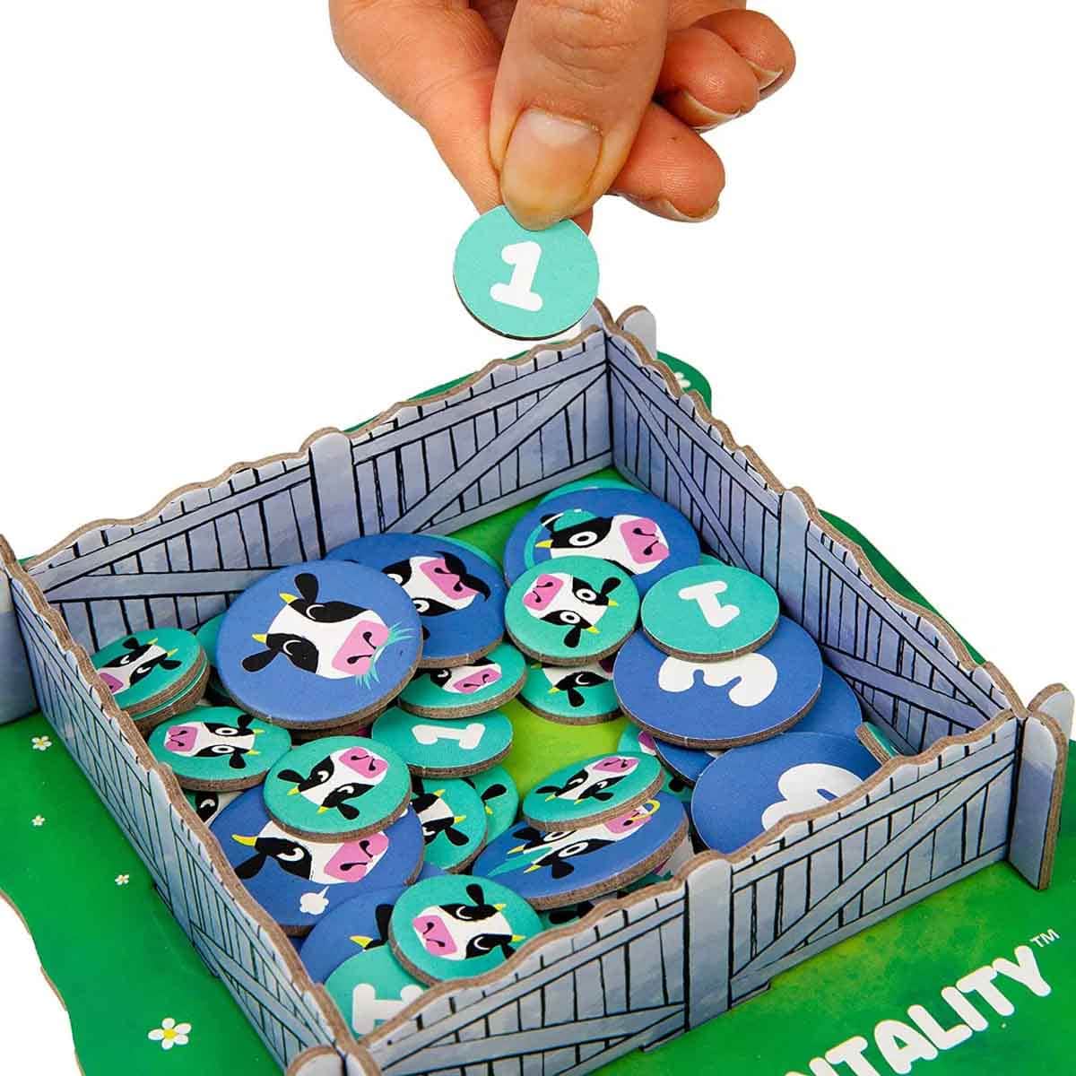 Big Potato Herd Mentality DTC Board Game Unisex, 11-12 Years