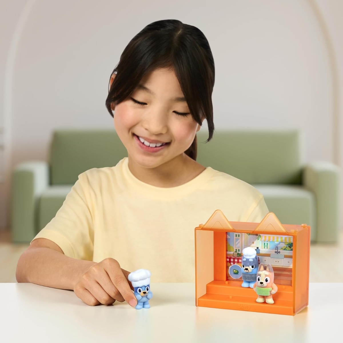 Bluey S14 W1 Fuzzies Pavlova Episode Playset Unisex, 5-7 Years
