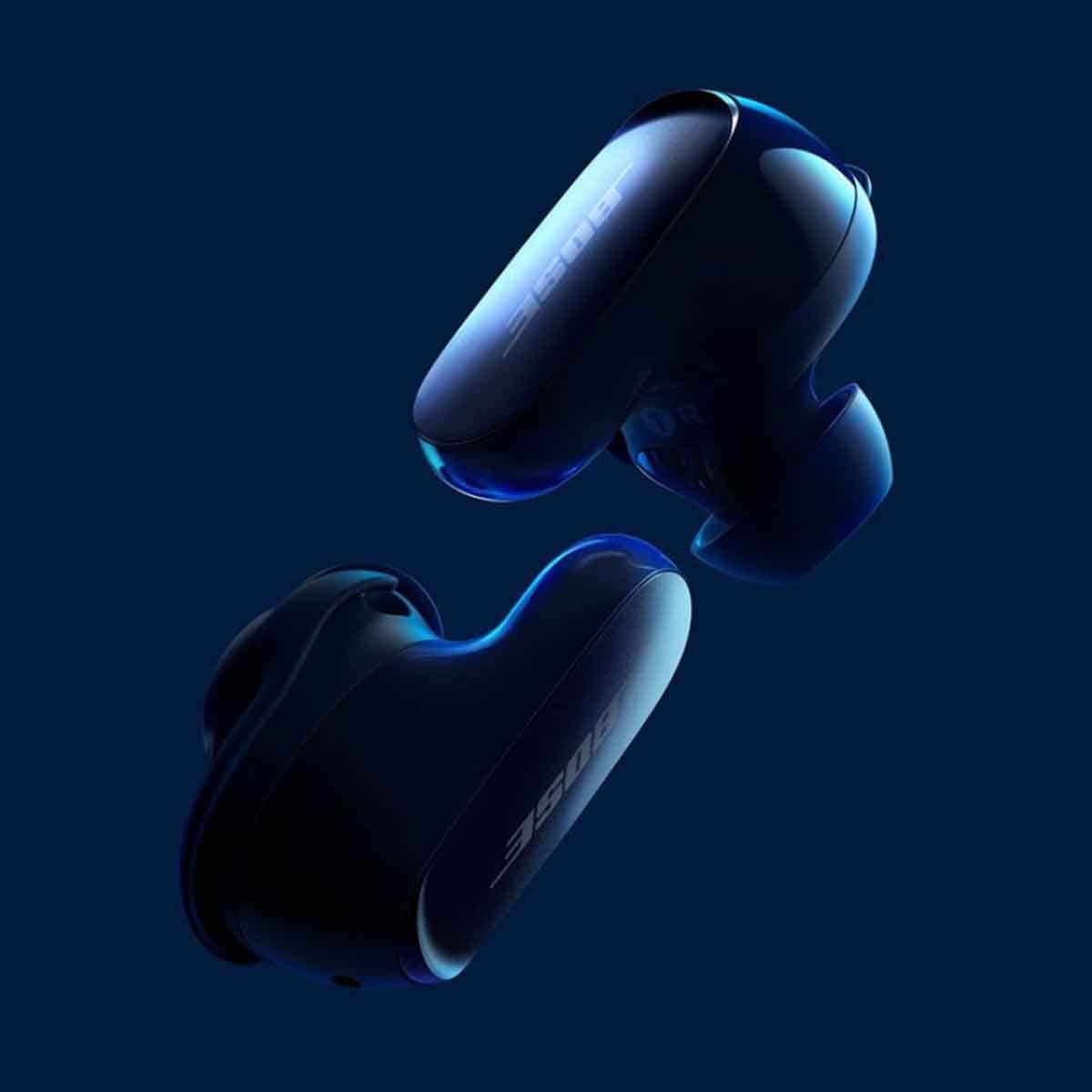 Bose Lunar Blue Quiet Comfort Ultra Wireless Noise Cancelling Earbuds