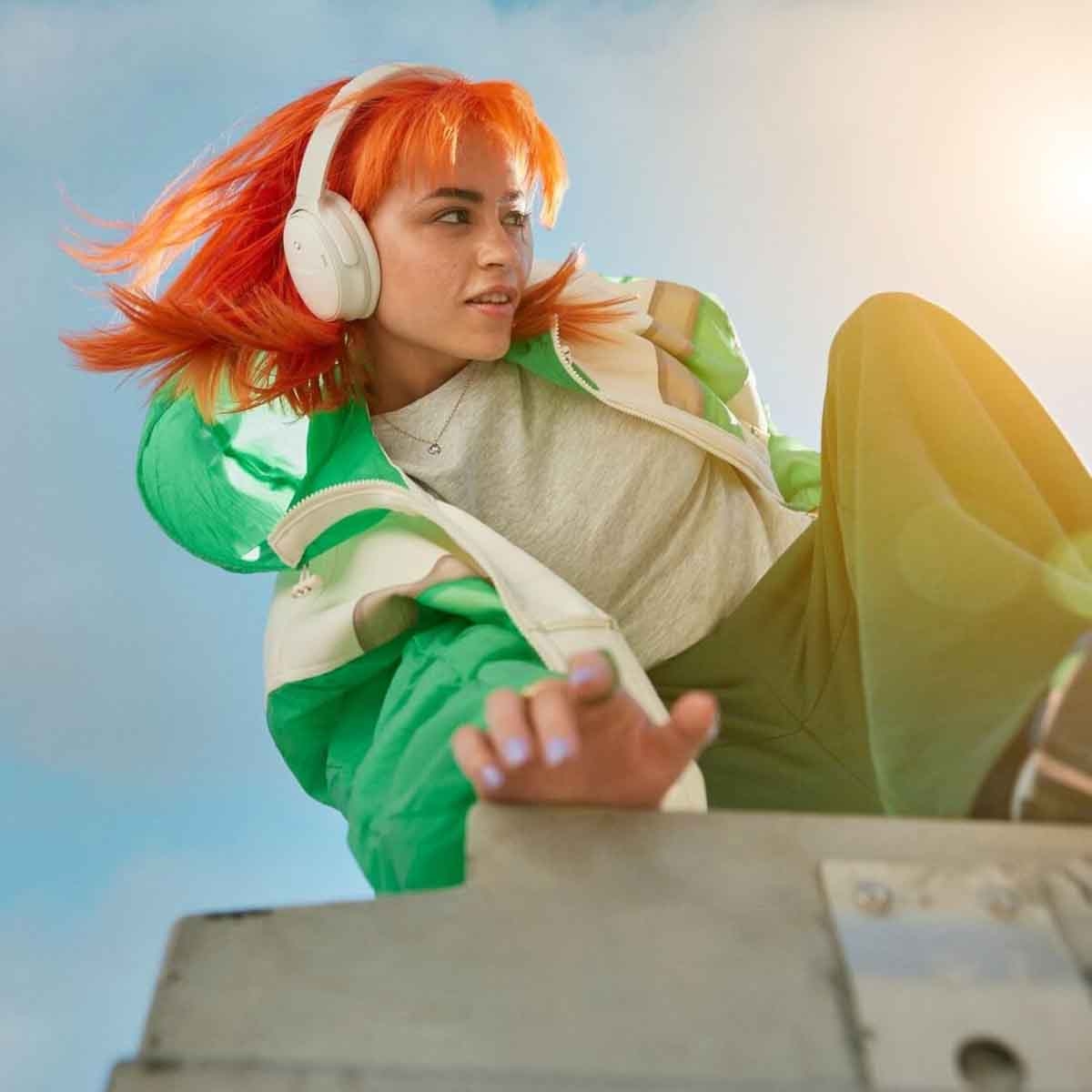 بوز كوايت كومفورت سماعات رأس لاسلكية بخاصية إلغاء الضوضاء باللون الأسود