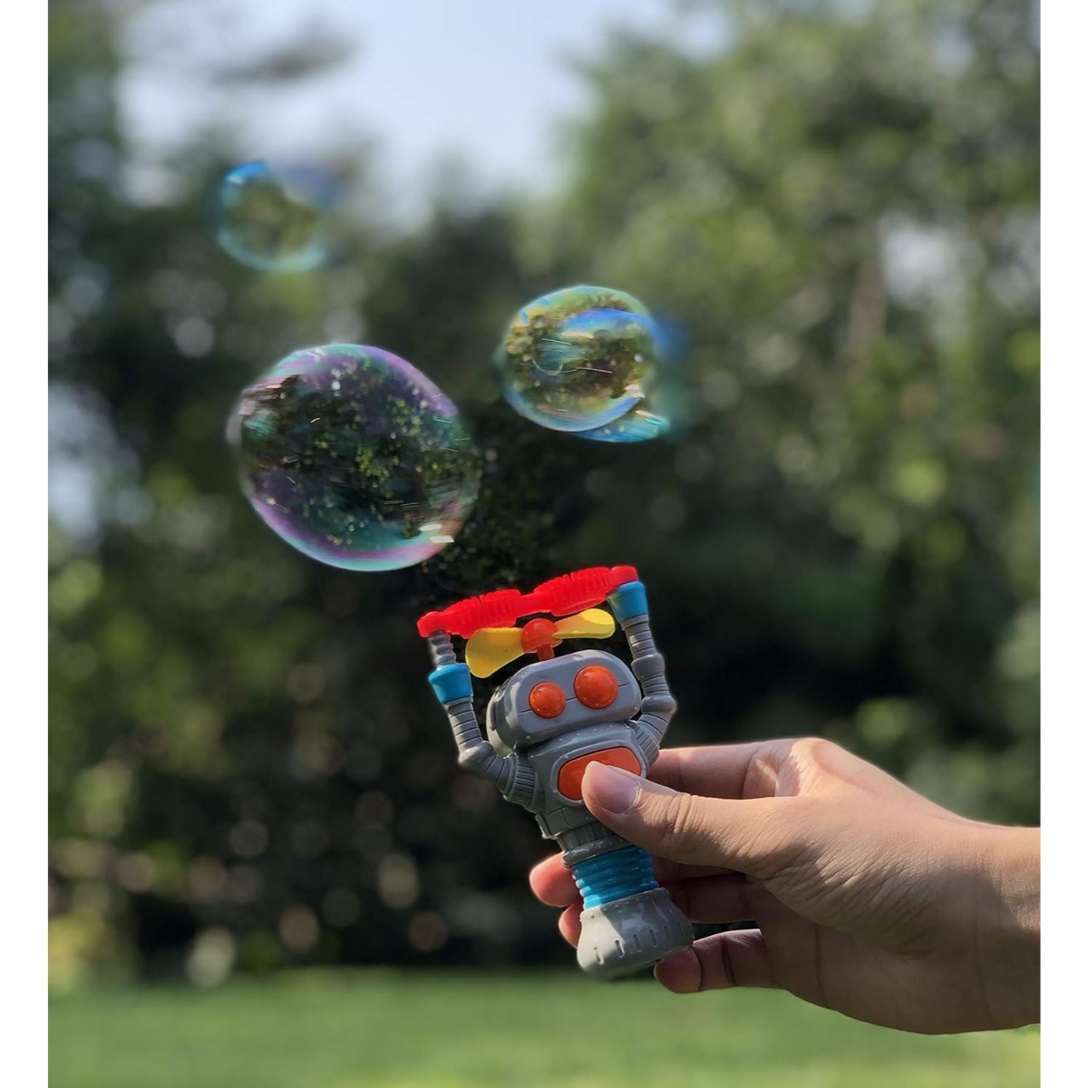 Bubble Fun Battery Operated Space Friend Bubble Maker with Solution Unisex, 3-4 Years
